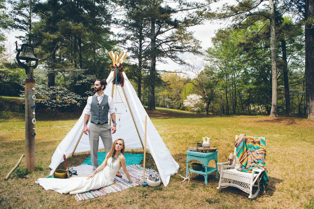 southwestern woodland wedding photo shoot