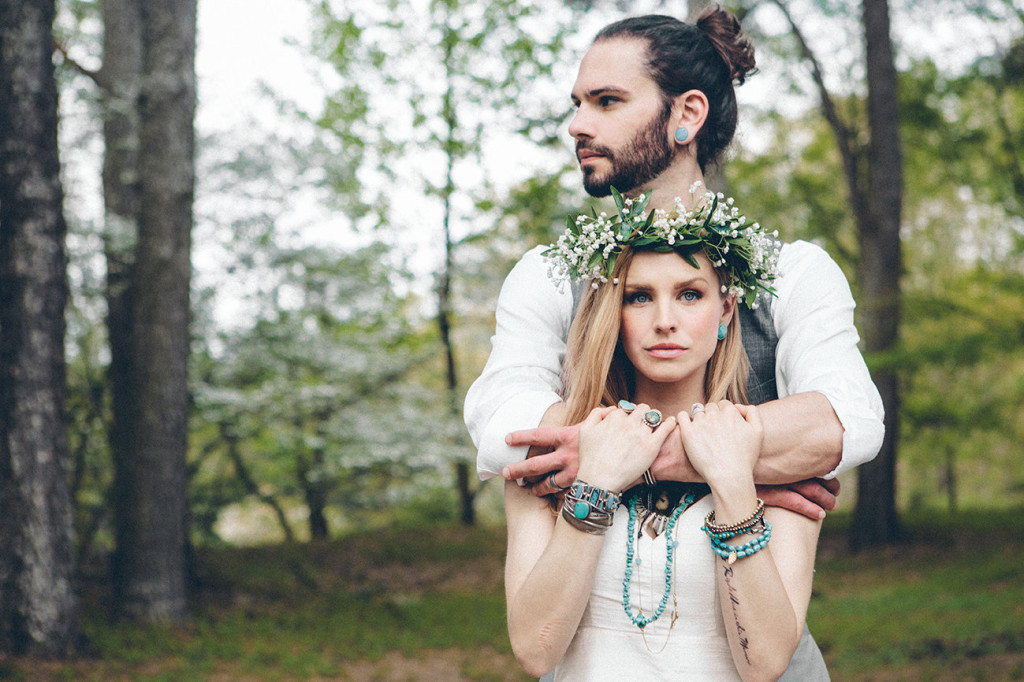 southwestern woodland wedding photo shoot