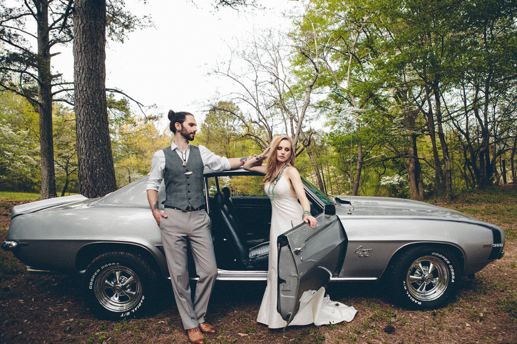 southwestern woodland wedding photo shoot